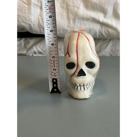 Vintage Bleeding Skull Candle Halloween Robert Alan Candle Co - Picture 6 of 6